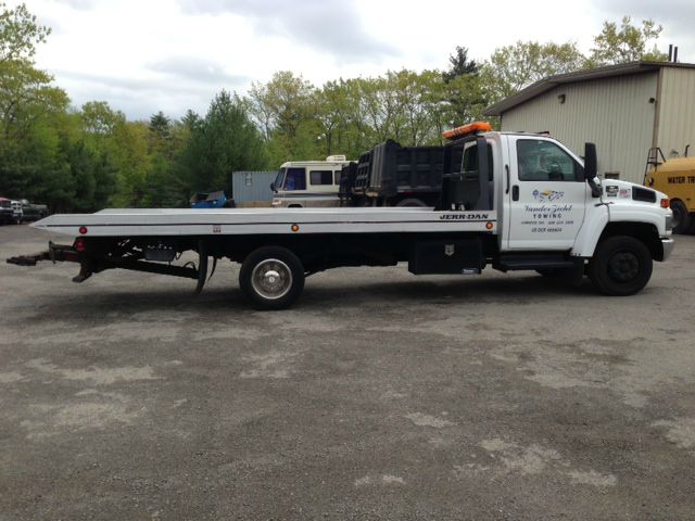 Chevrolet 4500 Rollback 2003 photo 11