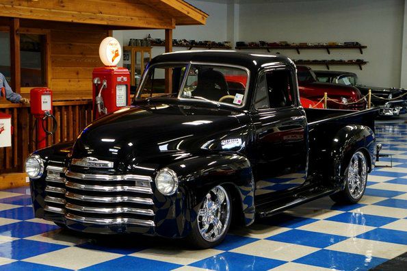 Chevrolet 5 Window Pickup 1952 photo 4