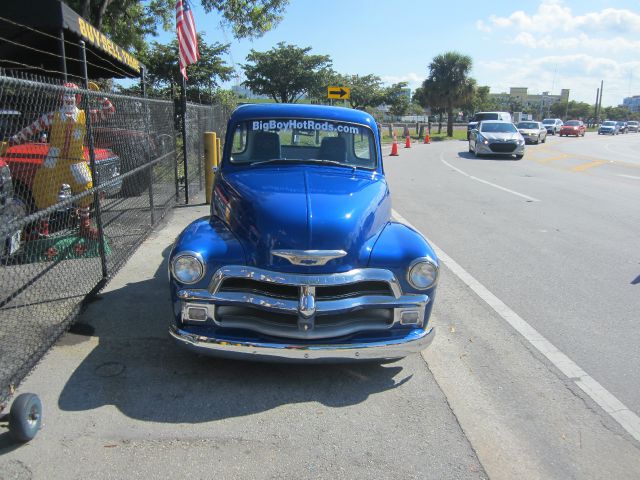 Chevrolet 5 window pick up 1954 photo 3