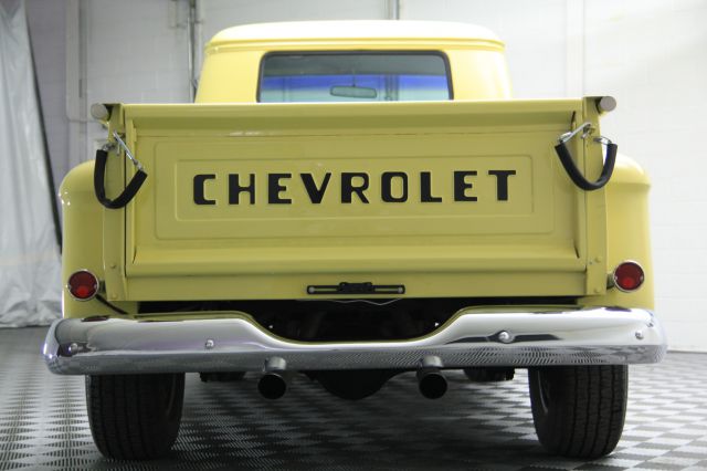 Chevrolet Apache 1959 photo 3