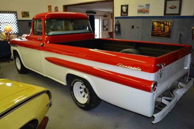Chevrolet Apache 1959 photo 24