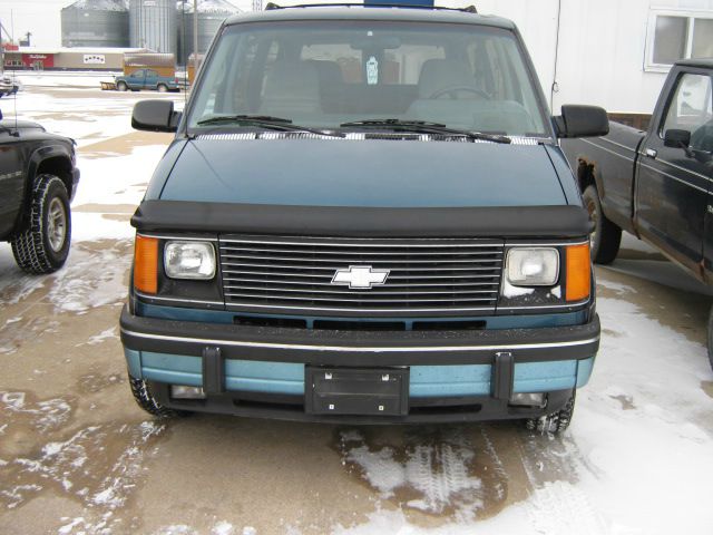 Chevrolet Astro VR6 Sport Passenger Van