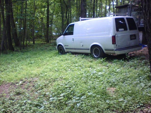 Chevrolet Astro AWD 4dr 4.8i SUV Cargo Van