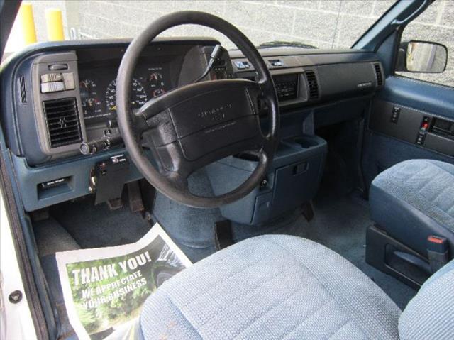 Chevrolet Astro 1995 photo 3