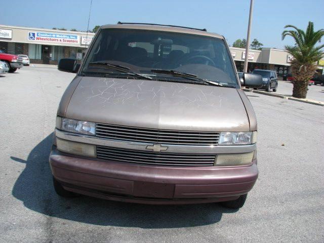 Chevrolet Astro 1996 photo 2