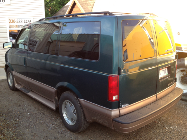 Chevrolet Astro 1997 photo 1