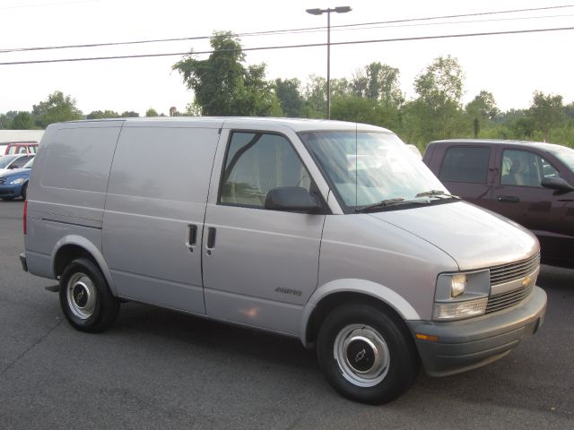 Chevrolet Astro SL AWD CVT Leatherroof Passenger Van