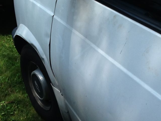 Chevrolet Astro 1998 photo 3