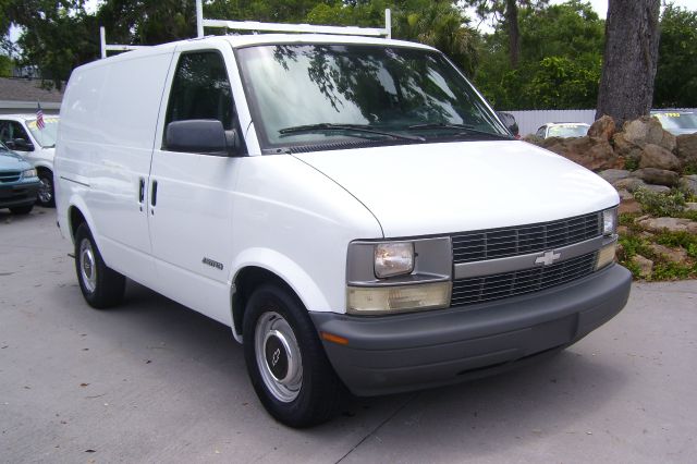 Chevrolet Astro 1998 photo 4