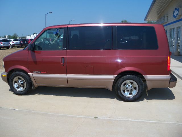 Chevrolet Astro 1998 photo 0