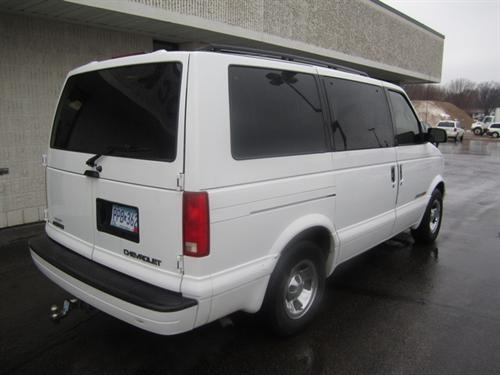 Chevrolet Astro 1999 photo 4