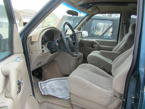 Chevrolet Astro 1999 photo 5