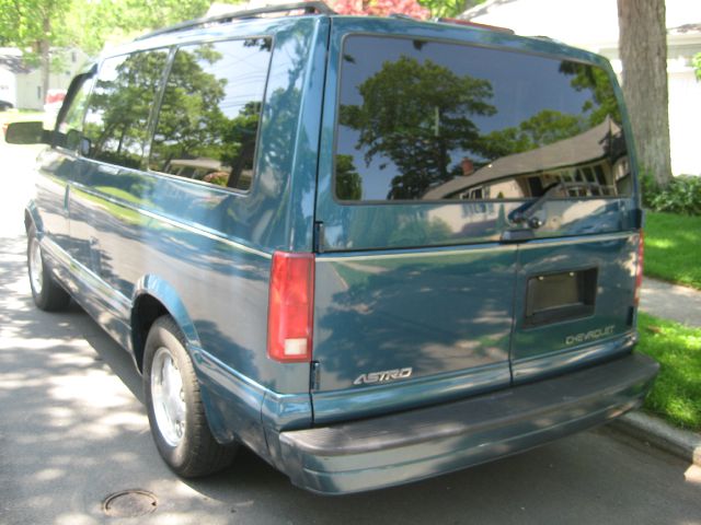 Chevrolet Astro 4wd Passenger Van