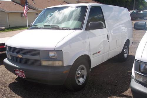 Chevrolet Astro 2000 photo 1