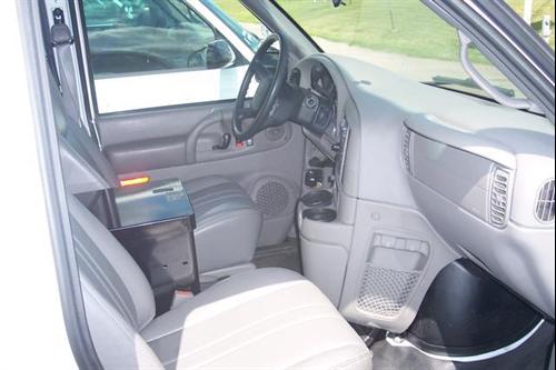 Chevrolet Astro 2000 photo 3