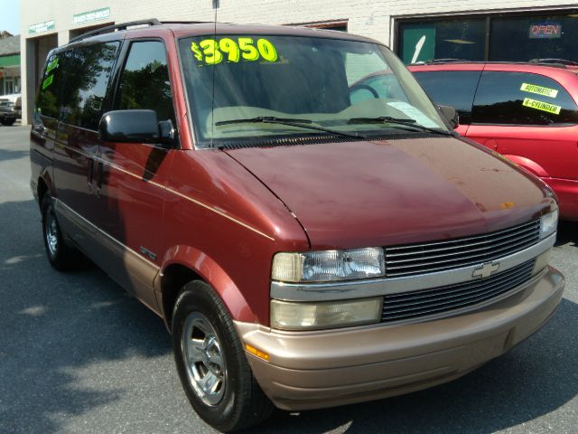 Chevrolet Astro 2000 photo 3