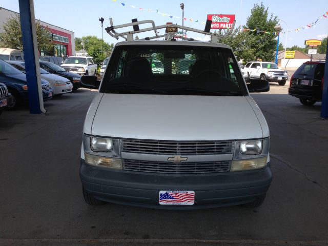 Chevrolet Astro 2000 photo 4