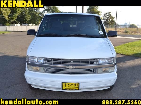 Chevrolet Astro 2000 photo 1