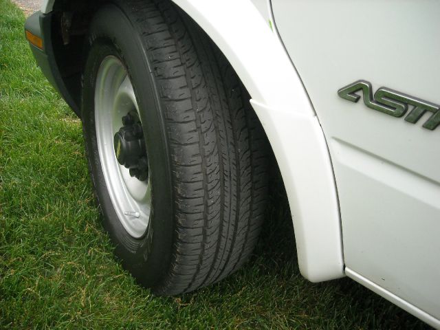 Chevrolet Astro 2000 photo 4
