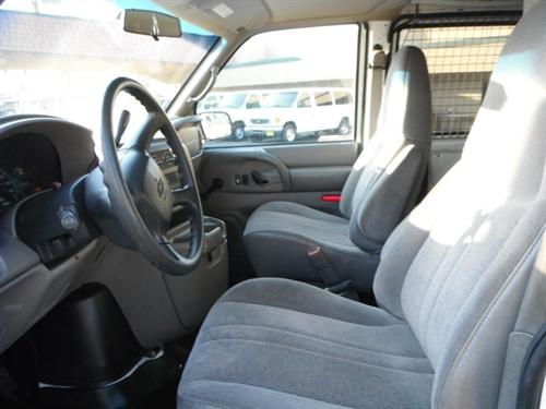Chevrolet Astro 2000 photo 3