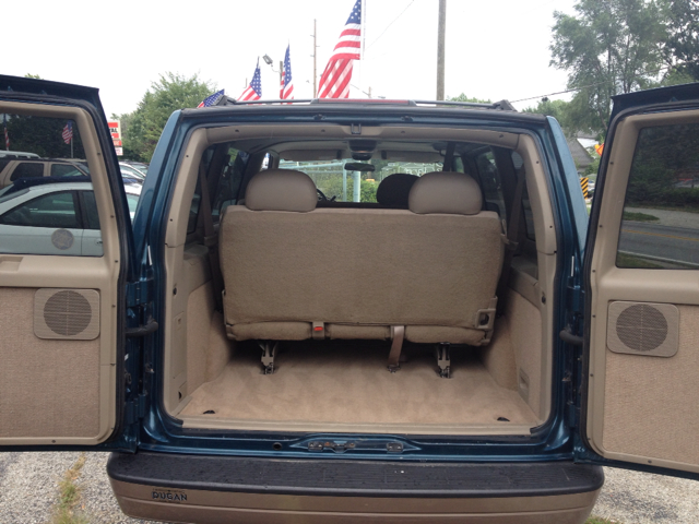 Chevrolet Astro 2001 photo 2