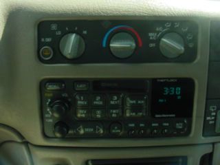 Chevrolet Astro 2002 photo 2