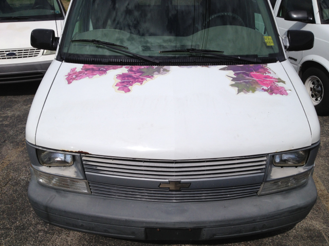 Chevrolet Astro 2002 photo 2