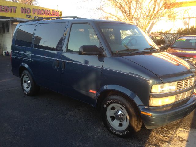 Chevrolet Astro EX - DUAL Power Doors Passenger Van
