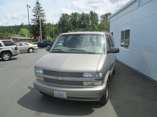 Chevrolet Astro 2002 photo 4