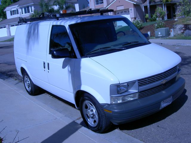 Chevrolet Astro 2003 photo 21