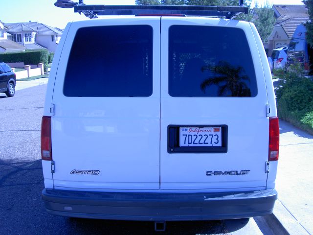 Chevrolet Astro 2003 photo 26