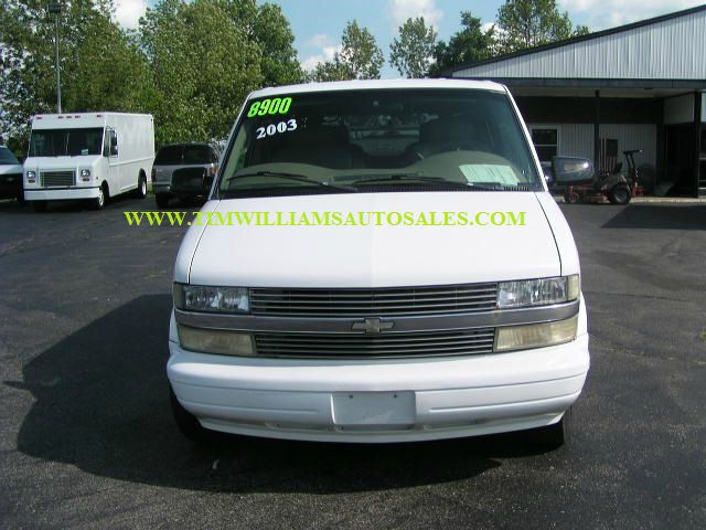 Chevrolet Astro 2003 photo 4