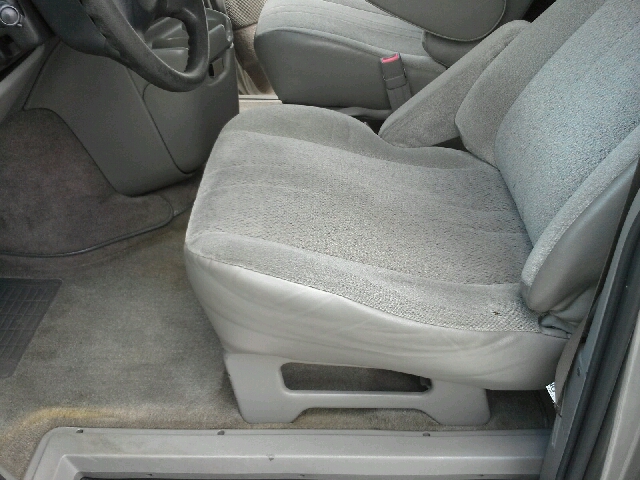 Chevrolet Astro 2004 photo 3