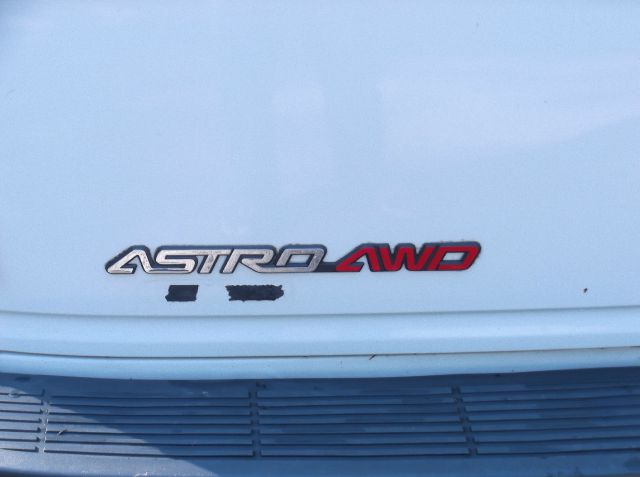 Chevrolet Astro 6MT Sport REAR Steer Passenger Van