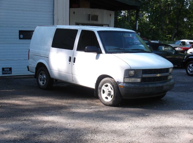 Chevrolet Astro 2005 photo 2