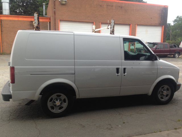 Chevrolet Astro 2005 photo 1