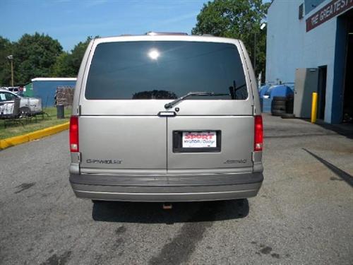 Chevrolet Astro 2005 photo 3