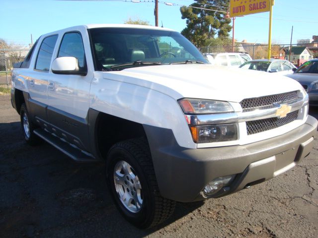 Chevrolet Avalanche 2002 photo 1