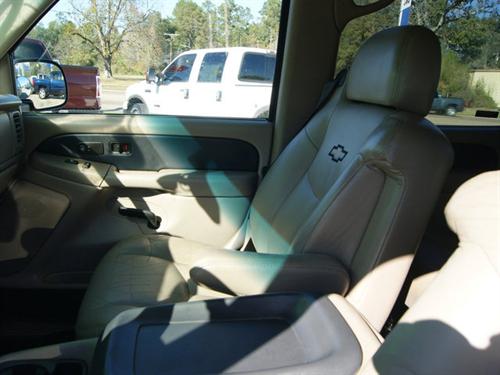 Chevrolet Avalanche 2002 photo 3