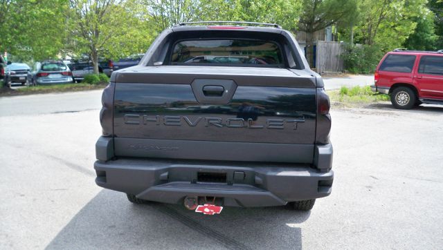 Chevrolet Avalanche 2002 photo 4