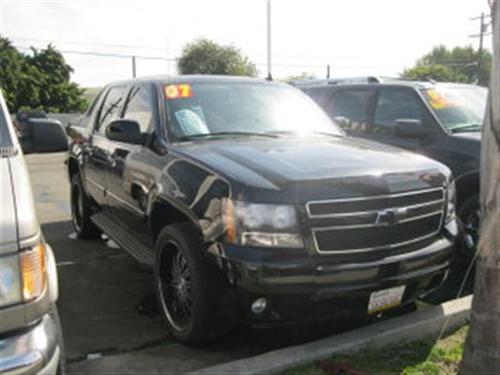 Chevrolet Avalanche 2002 photo 1