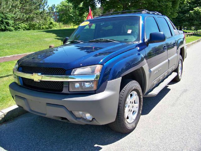 Chevrolet Avalanche 2002 photo 1