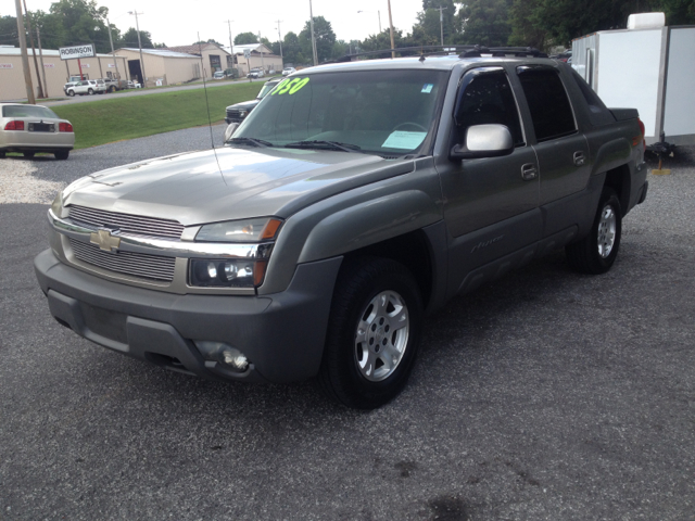 Chevrolet Avalanche 2002 photo 1