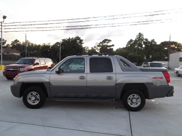 Chevrolet Avalanche 2002 photo 14