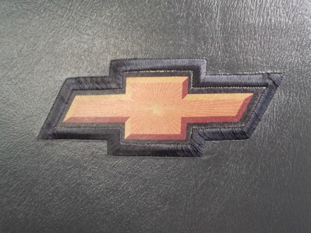 Chevrolet Avalanche 2002 photo 2