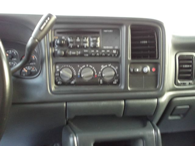 Chevrolet Avalanche 2002 photo 4