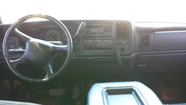 Chevrolet Avalanche C350 4dr Sdn 3.5L Sport RWD Sedan Pickup Truck