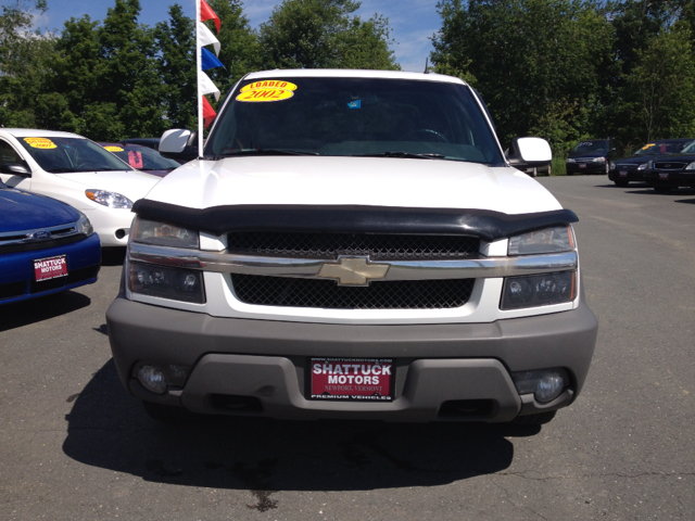 Chevrolet Avalanche C350 4dr Sdn 3.5L Sport RWD Sedan Pickup Truck