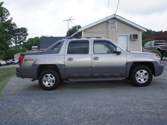Chevrolet Avalanche 2002 photo 4