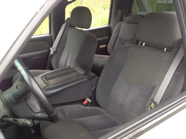 Chevrolet Avalanche 2002 photo 1